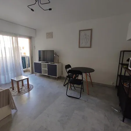 Apartmán Beautiful Apartment, Sea, Air Conditioning, Internet