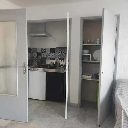 Beautiful Apartment, Sea, Air Conditioning, Internet