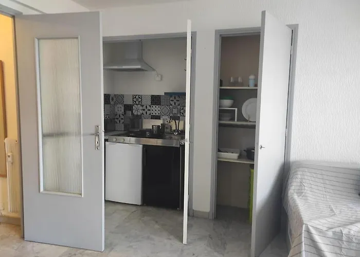 Beautiful Apartment, Sea, Air Conditioning, Internet